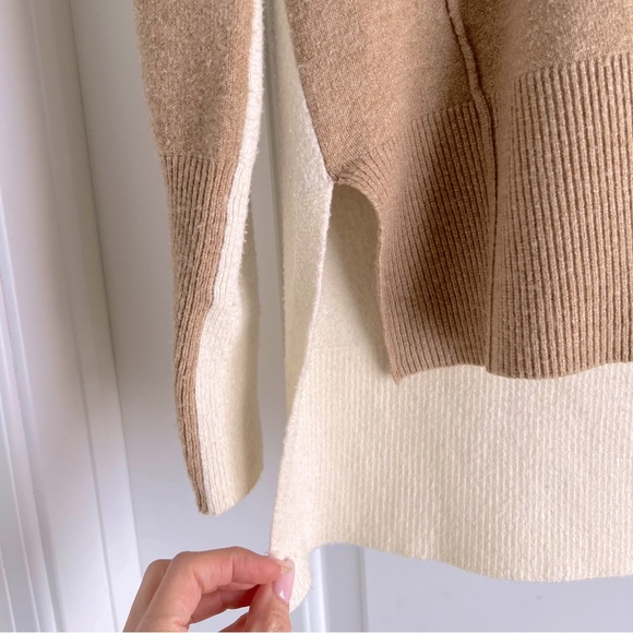 French Connection v-neck sweater - Sz XS - Picture 7 of 12